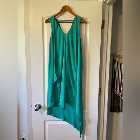 Stunning Green RW&Co Dress, size xs - Picture 2 of 4